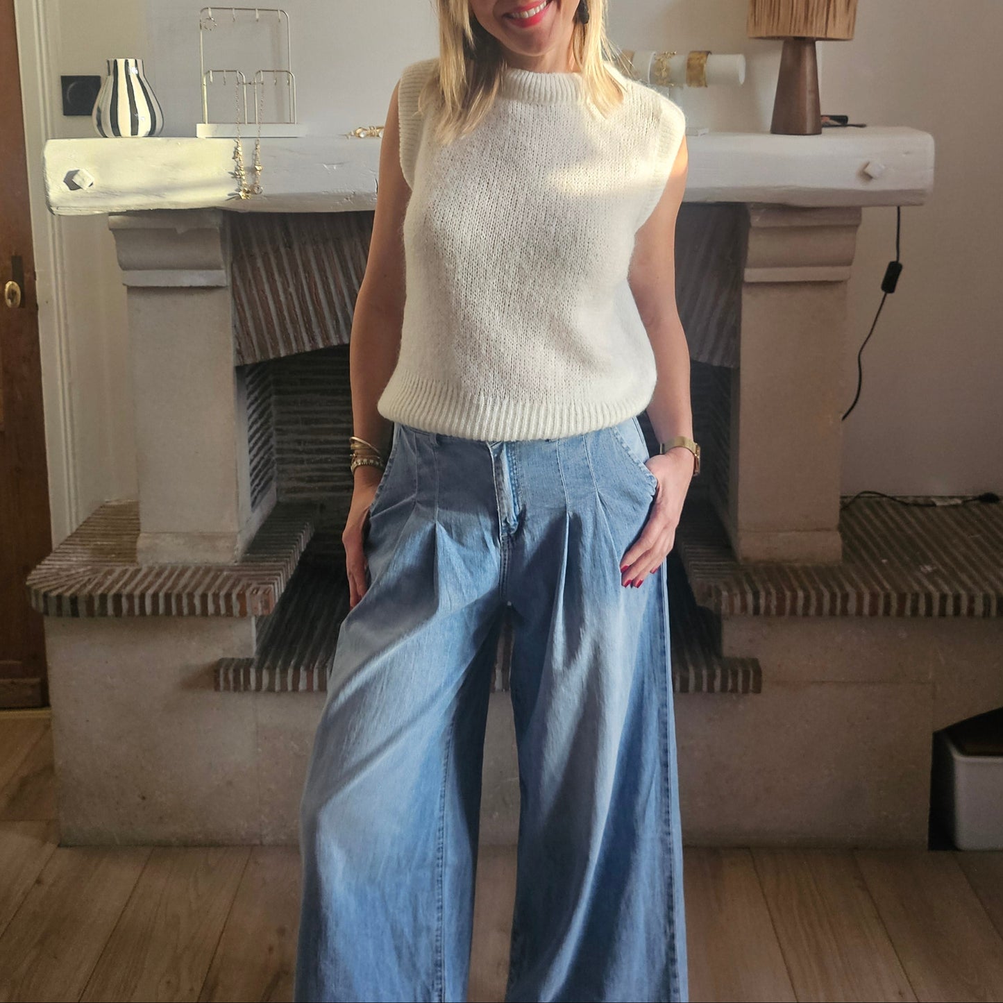 Pull_sans_manches_en_mohair_blanc