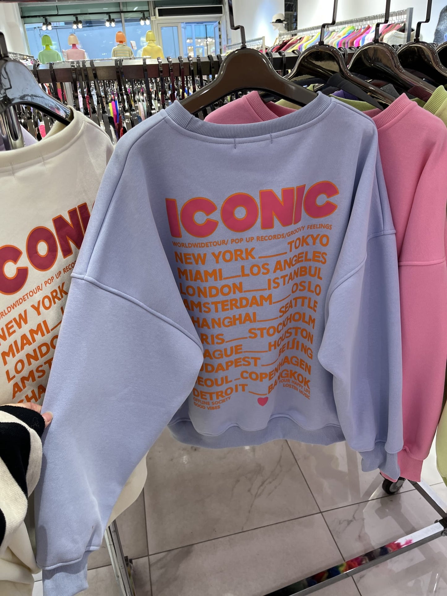 Sweat ICONIC (plusieurs couleurs)