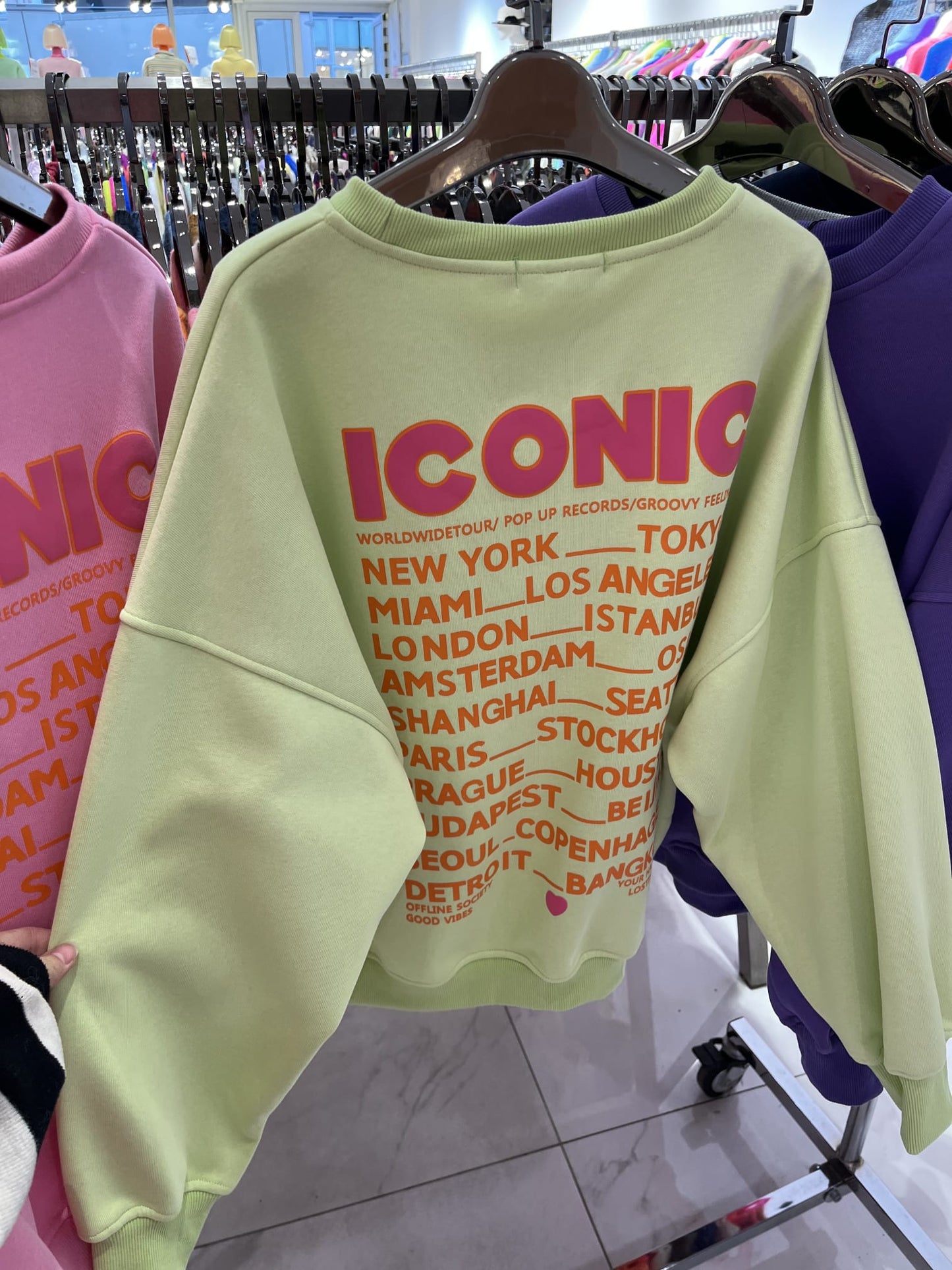 Sweat ICONIC (plusieurs couleurs)