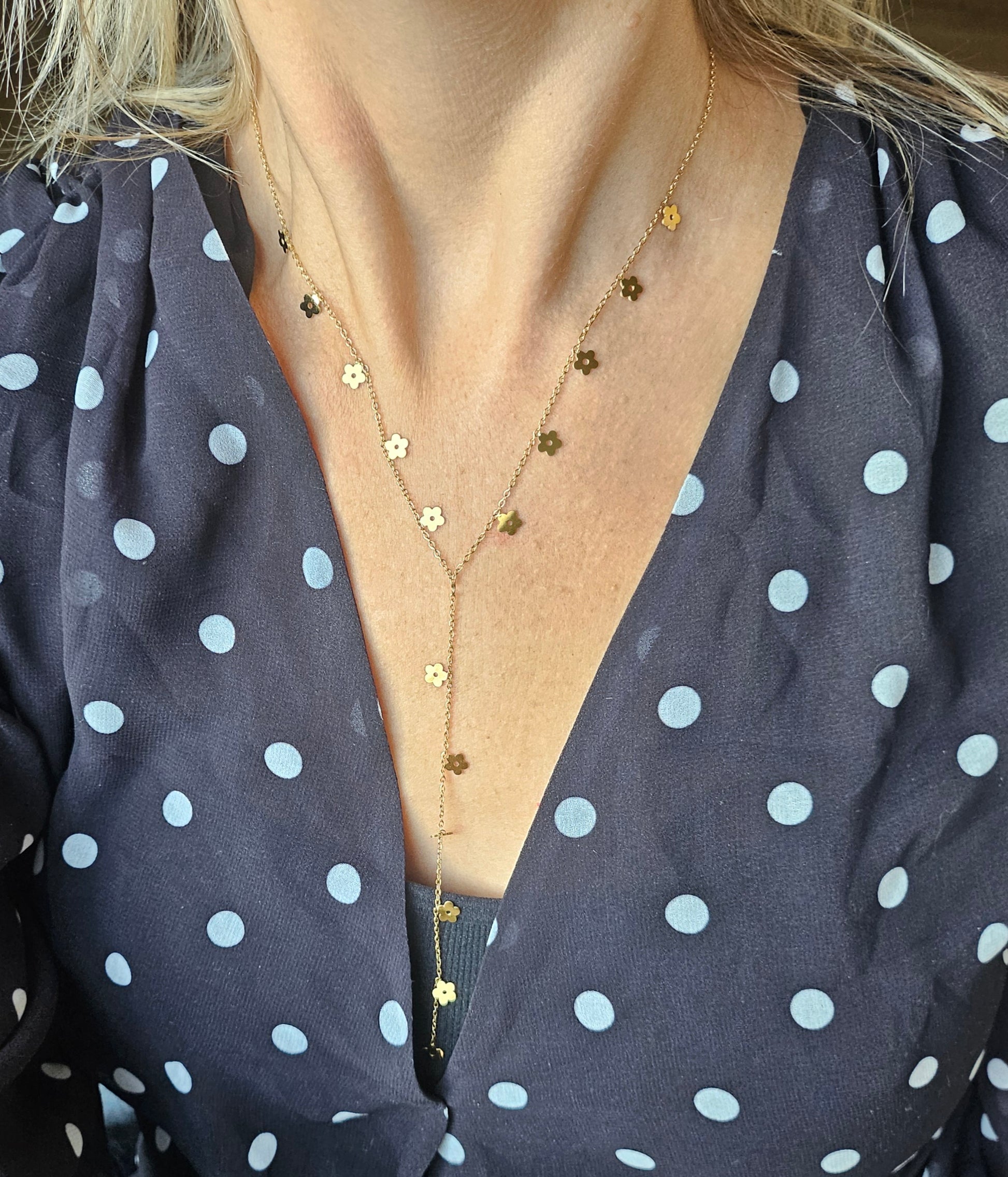 Collier fin fleur Y en acier inoxydable