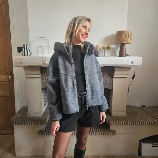 Manteau avec capuche amovible gris