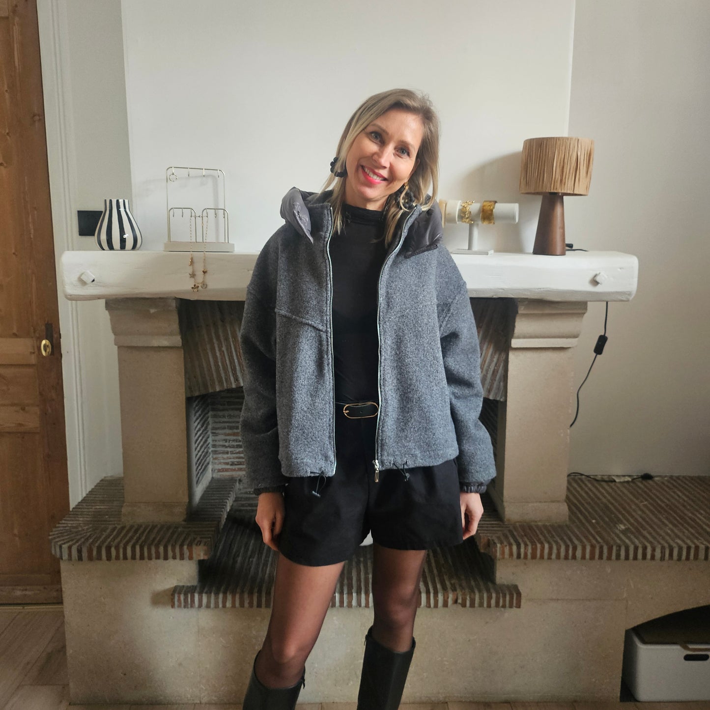 Manteau_avec_capuche_amovible_gris