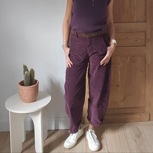 Pantalon barrel femme en velours aubergine
