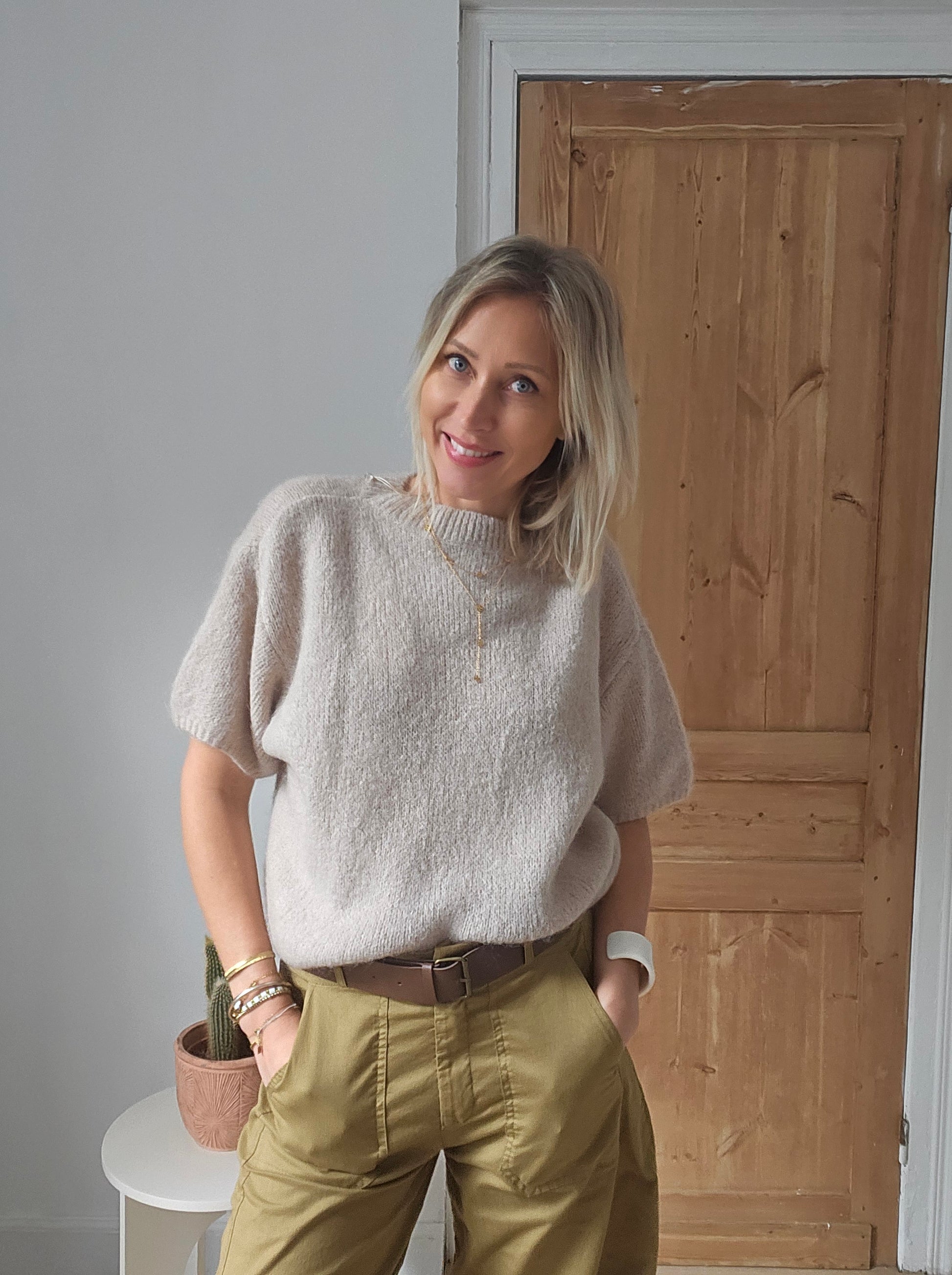 Pull-manches-courtes-mohair-laine-beige-foncé