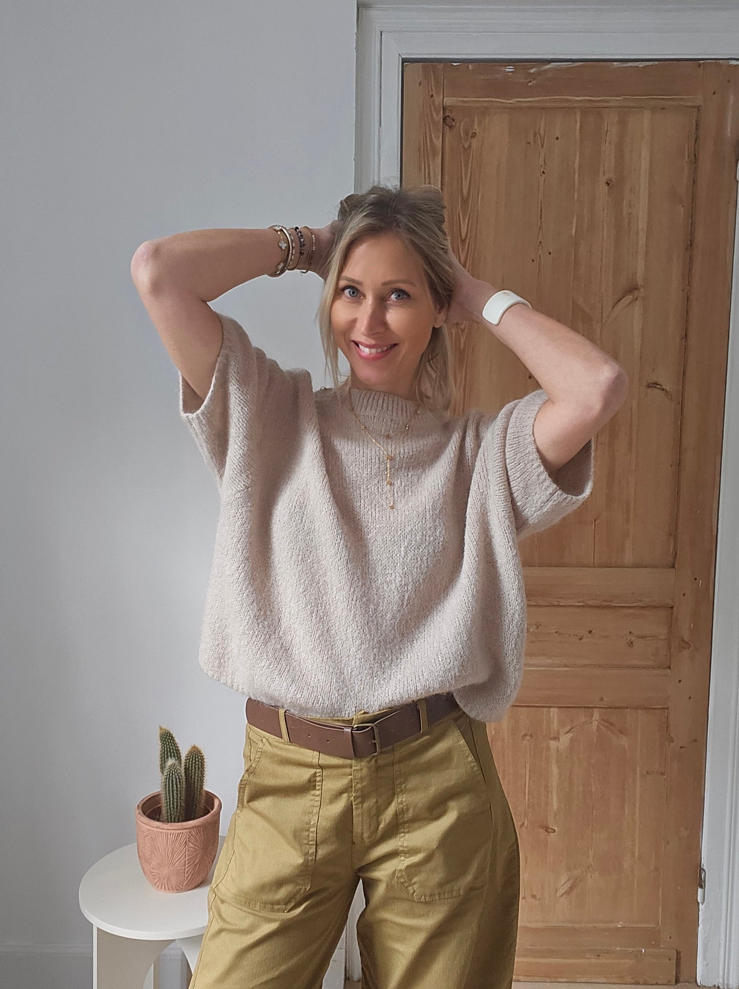 Pull-manches-courtes-mohair-laine-beige-foncé