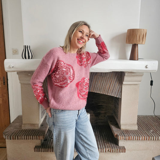 Pull-rose-avec-sequins