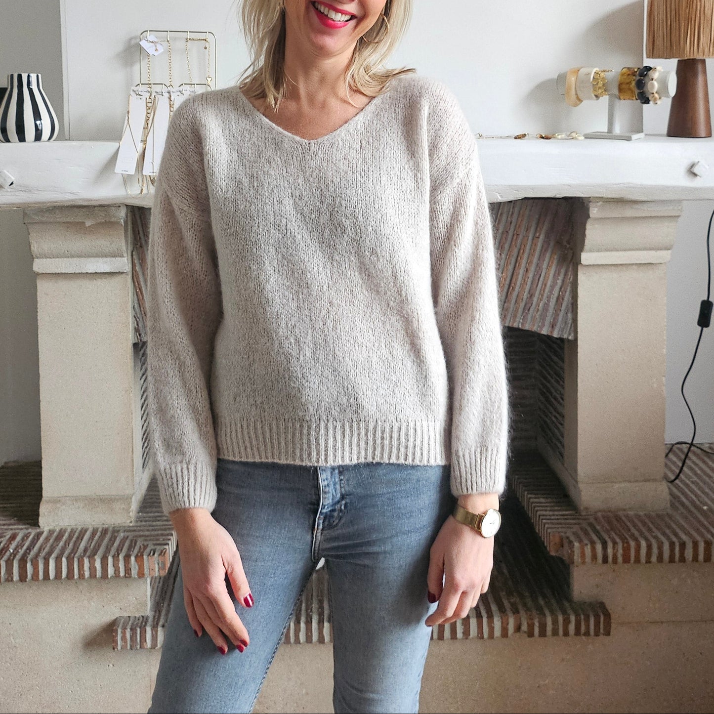 Pull_col_V_en_mohair_beige_clair