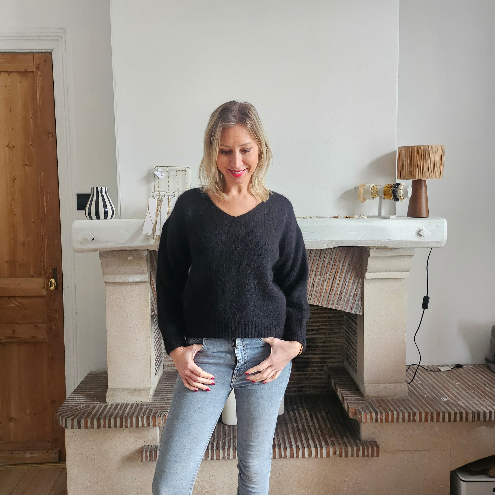 Pull col V en mohair noir