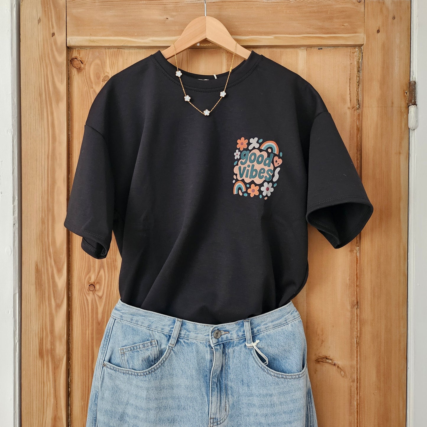 T-shirt Good Vibes noir