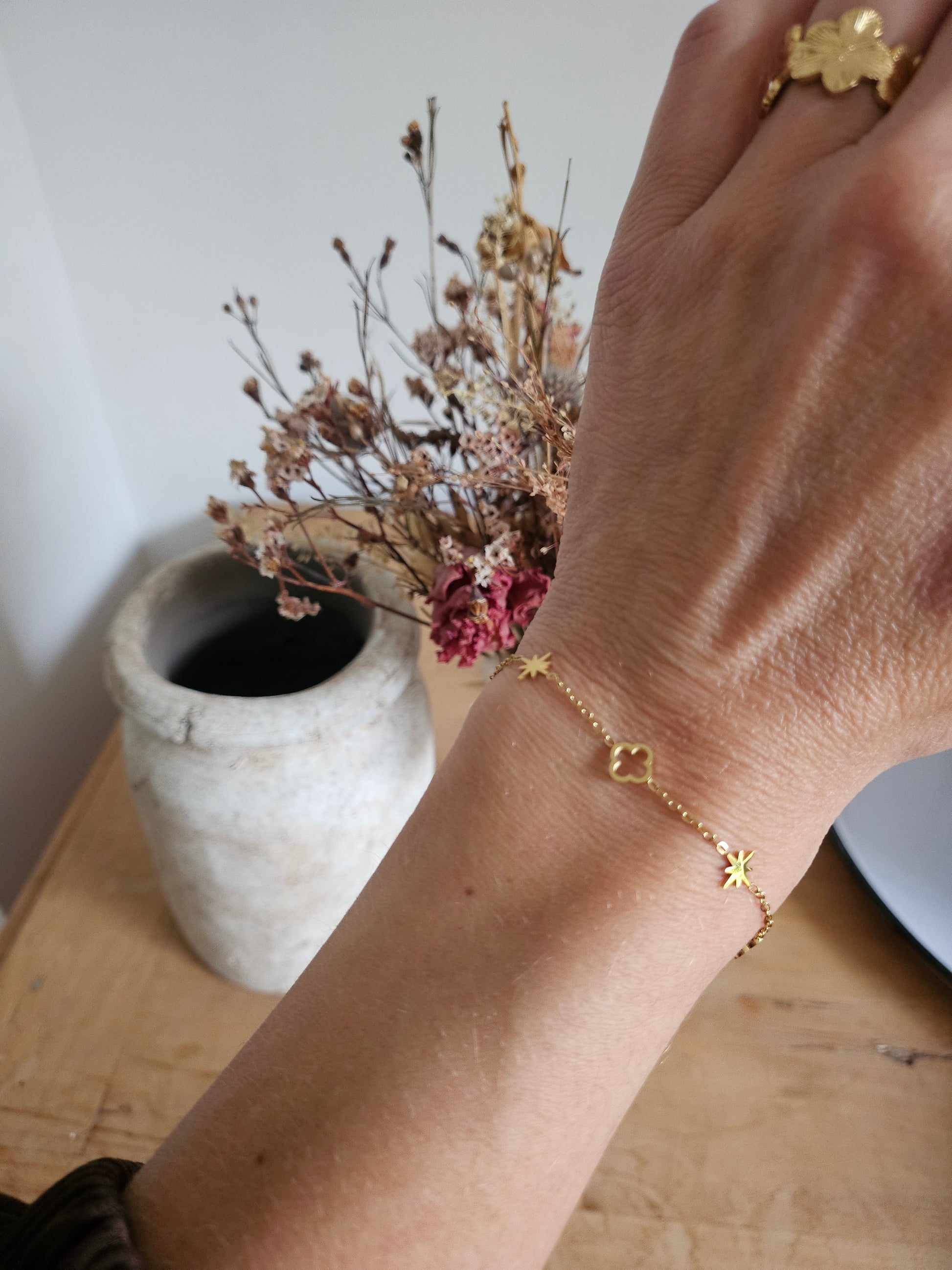 bracelet trefle femme acier inoxydable dore