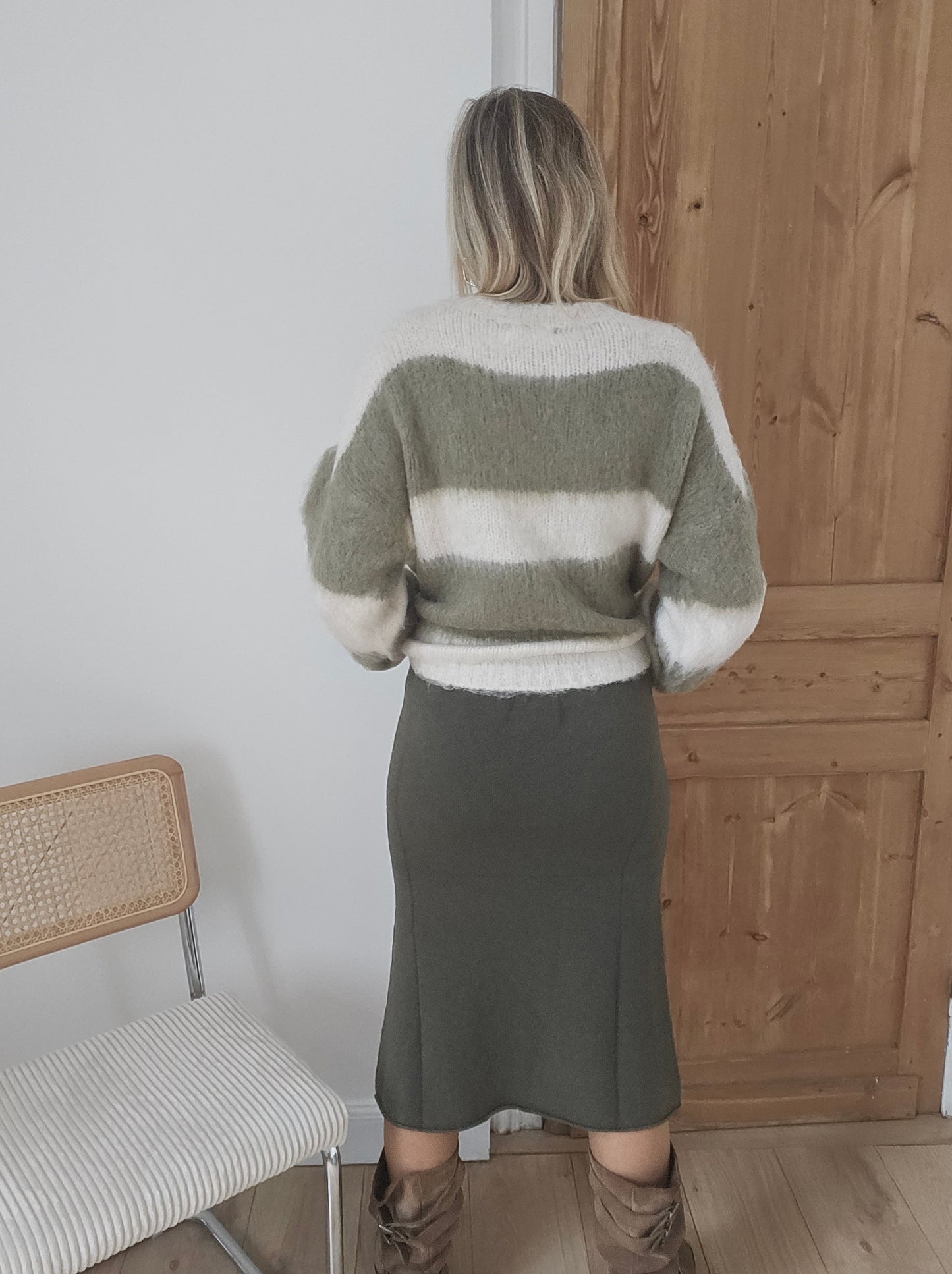 jupe-en-maille-kaki