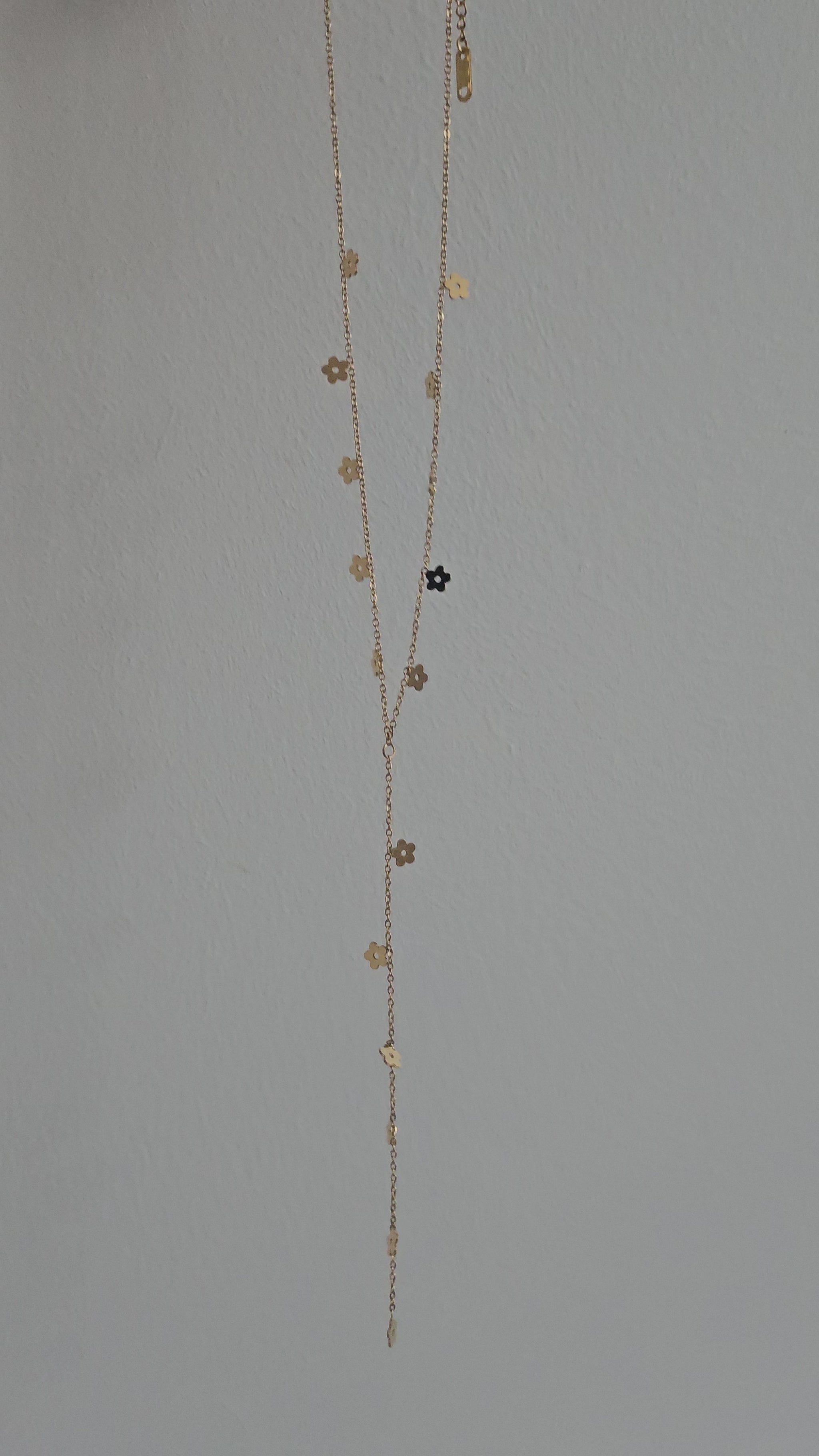 Collier fin fleur Y en acier inoxydable