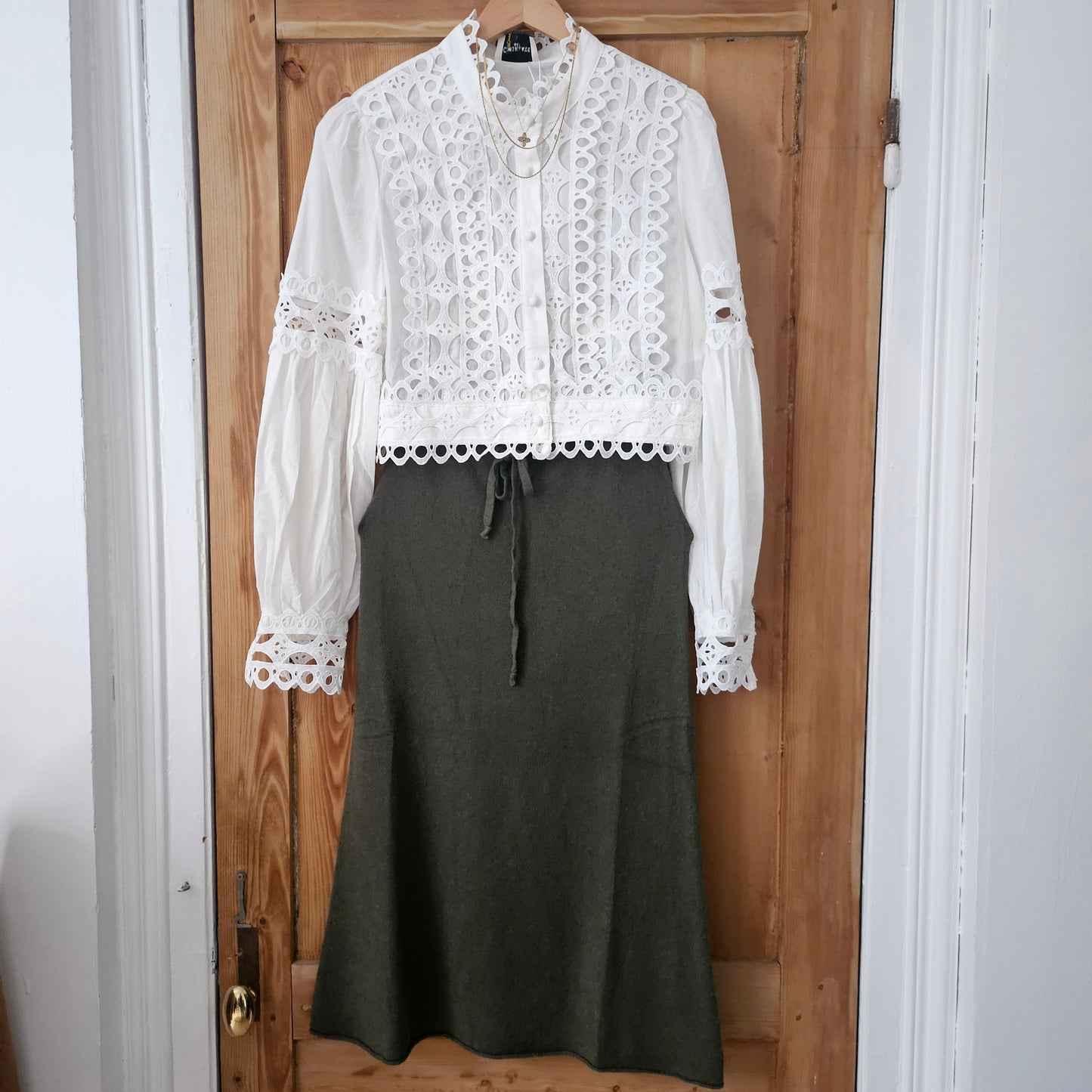 Chemise crop dentelle blanche