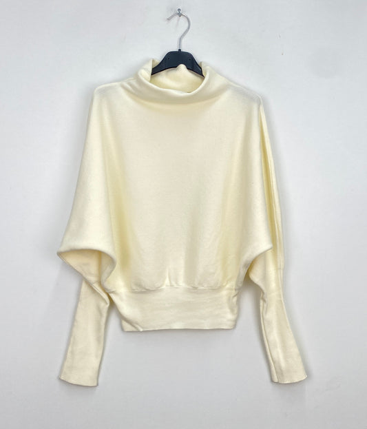Pull col roulé beige